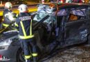 Oö: Person nach Kreuzungsunfall in Gmunden aus Auto befreit