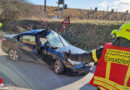 Nö: Spektakulärer Unfall in Pfaffstätten → BMW-Fahrer hat großes Glück