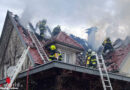 Stmk: Carport- und Wohnhaus-Dachstuhlbrand in Rassach (Stainz)