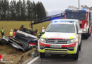 Oö: Einstündige Personenrettung → Kleintransporter bei Sierning von Orkanböe erfasst und umgestürzt