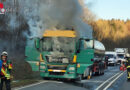 D: Lkw-Brand mit starker Rauchentwicklung auf der B 31 bei Stockach