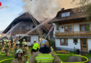 Sbg: Zweifamilienhaus in Bad Vigaun durch Feuer zerstört, drei Fw-Leute leicht verletzt