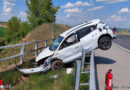 Nö: Pkw landet nach Unfall auf A 5 bei Gaweinstal auf der Leitschiene