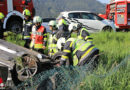 Stmk: Eingeklemmte Person nach Überschlag von zwei Pkw auf der S36