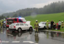 Sbg: Person nach Kreuzungsunfall in Pfarrwerfen aus Auto gerettet