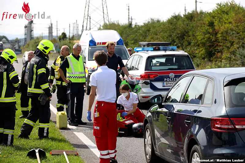 Oö: Einsatzkräfte Bei Motorradunfall Auf Der Wiener Straße Im Einsatz ...