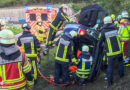 D: 30-minütige Menschenrettung aus auf der Seite liegendem Pkw auf der A 448 in Bochum