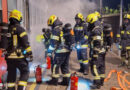 Nö: ÖBB-Zug fing im Bahnhof Tullnerfeld Feuer → fünf Feuerwehren im Einsatz