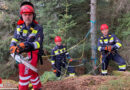 Stmk: Training „Menschenrettung und Absturzsicherung“ in steilen Gelände in Grafendorf