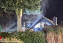 D: Dachstuhlbrand in Asendorf löst Großeinsatz der Feuerwehr aus