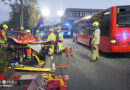 D: Eingeschlossene nach Pkw-Kollision mit Autobus in Ratingen