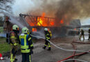 D: Feuerwehr Vreden im niederländischen Rekken bei Scheunenbrand im Assistenzeinsatz