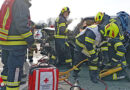 Bgld: Drei Eingeklemmte bei schwerer Frontalkollision am B50-Autobahnzubringer in Markt Allhau