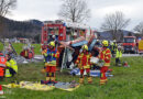 Bayern: Frontalzusammenstoß auf B304 → Zwei leicht bis mittelschwer Verletzte in Teisendorf