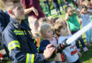 Oö: Feuerwehr unterstützt Blaulichtwoche des „Kindergarten 6“ in Marchtrenk