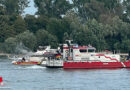 D: Schiffsbrand auf dem Rhein endet glimpflich