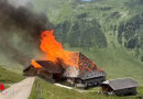 Schweiz: Brennende Almhütte bei Diemtigen mit Hubschrauberunterstützung gelöscht