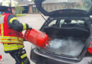 D: Gasflasche lässt Gas im Kofferraum eines Pkw in Visselhövede ab