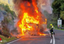 Oö: Vollbrand eines Lastwagens auf der B 145 am Pötschenpass