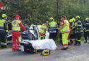 Ktn: Zwei Verletzte – einer davon eingeschlossen – nach Pkw-Unfall in Villach