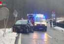 Stmk: Schleuderunfall bei winterlichen Bedingungen bei Neuberg an der Mürz