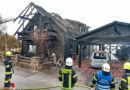 Oö: Holzschuppenbrand greift auf Wohnhaus → Haus in Weyer niedergebrannt