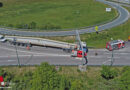 Oö: Betriebsmittelaustritt bei Sondertransport mit Betonfertigteil auf Innkreisautobahn bei Wels