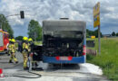 D: Autolenker machen Busfahrer auf brennenden Schulbus in Coesfeld aufmerksam