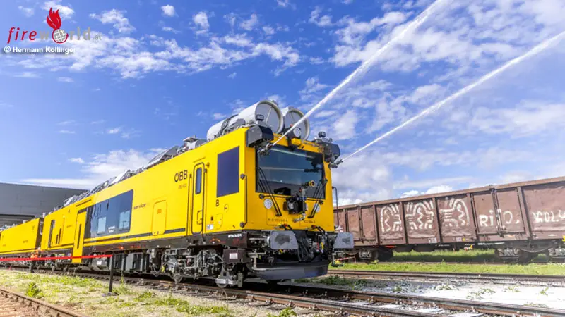 Revolution in der Eisenbahn-Rettung-Brandbekämpfung: ÖBB präsentierten neuen Rettungszug / Servicejet