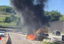 Schweiz: Pkw-Vollbrand im Baustellenbereich der A2 bei Zunzgen