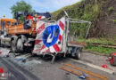 D: Lkw kracht auf A 40 bei Moers fast ungebremst auf Absicherungs-Lkw