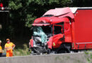 Oö: Personenrettung nach Lkw-Auffahrunfall auf der A 1 bei Seewalchen