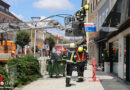 Oö: Maibaum stürzte beim Umschneiden auf Gebäudefassade der Apotheke in Kirchdorf → 12-Jähriger leicht verletzt