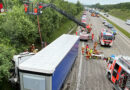 D: Lkw fährt bei Erfurt ungebremst auf Schilderwagen auf → Fahrer eingeklemmt