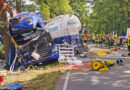 D: Sattelschlepper prallt bei Sottrum gegen Baum → Beifahrer (56) lebensgefährlich verletzt eingeklemmt