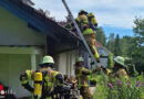 D: Holzunterstand in Walsrode fing Feuer → Anwohner leisten Löschhilfe