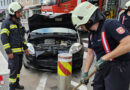 Oö: Pkw kollidiert in Bad Ischl mit Verkehrspoller