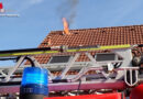 Bayern: Flammenschlag aus Wohnhausdachstuhl → Feuerwehr bekämpft Brand in Regensburg noch rechtzeitig