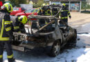 Oö: Auto in Gunskirchen in Flammen aufgegangen