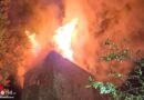 D: Historischer Kirchturm in Bremerhaven in Flammen → schlagartige Durchzündung