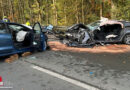 D: Patientenorientierte Rettung zweier Fahrer nach Unfall in Gelsenkirchen