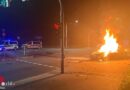 D: Pkw fängt bei Unfall in Bochum Feuer, eine Person verletzt → E-Call-System alarmiert