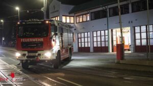 O: Abgngige Frau whrend Suchaktion in Gmunden von Feuerwehrmann in Altmnster entdeckt