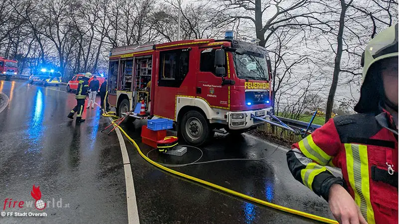 D F Nf Verletzte Und Aufwendige Rettungsaktion Nach Schwerem Autounfall Bei Overath Fireworld At