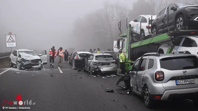 d-drei-unf-lle-mit-11-fahrzeugen-auf-a-27-bei-verden