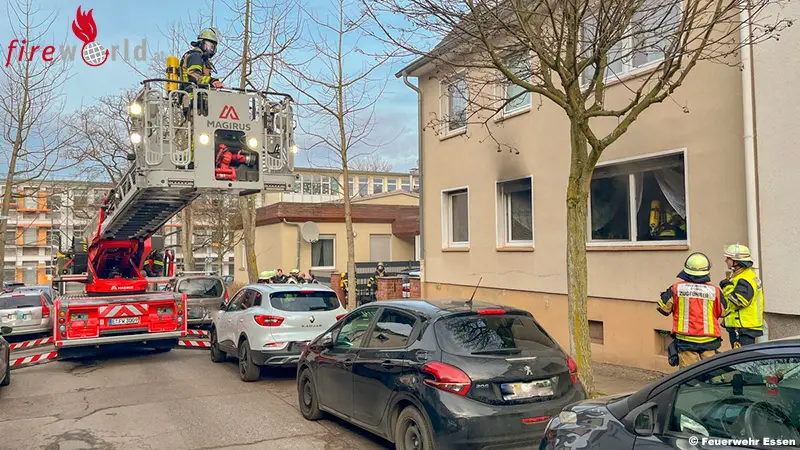 D-Zimmerbrand-durch-Akku-eine-Person-verletzt